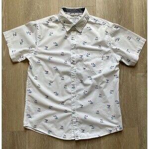 Free Planet Men’s Button Up Shirt Large Short Sleeve %100 Cotton Fire Works